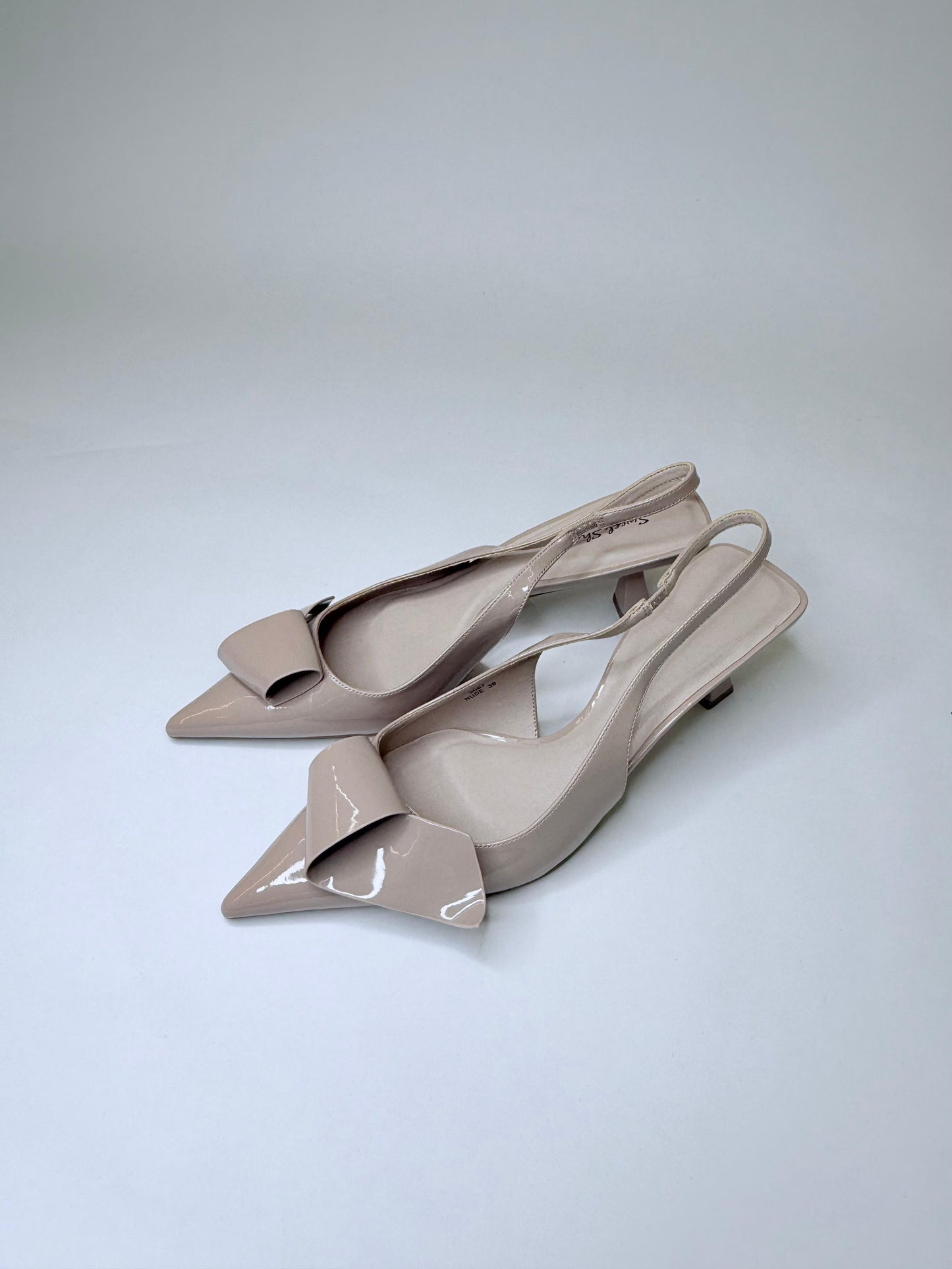 Dina Heels