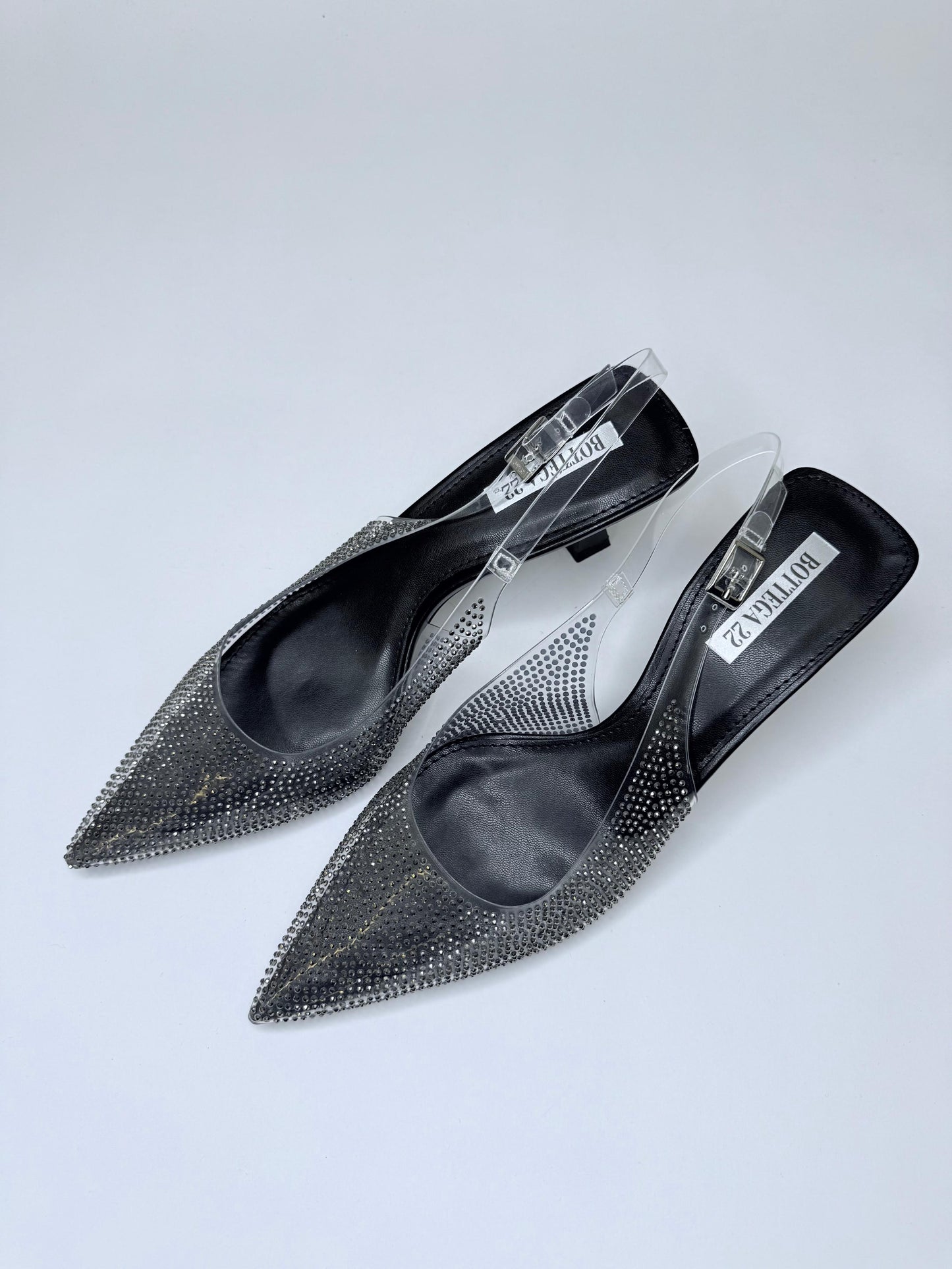 Reina Heels