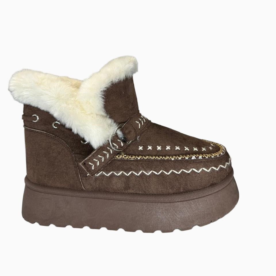 Alaska Boots B143