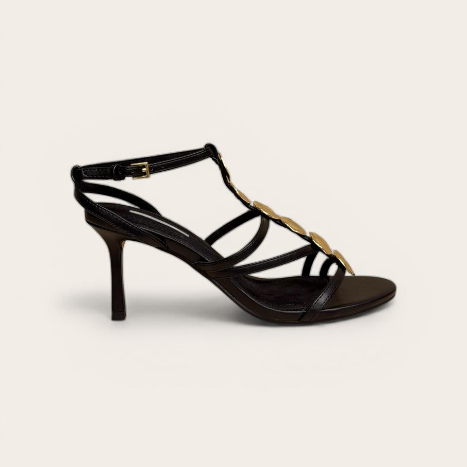 Emilia Tong Sandals C119