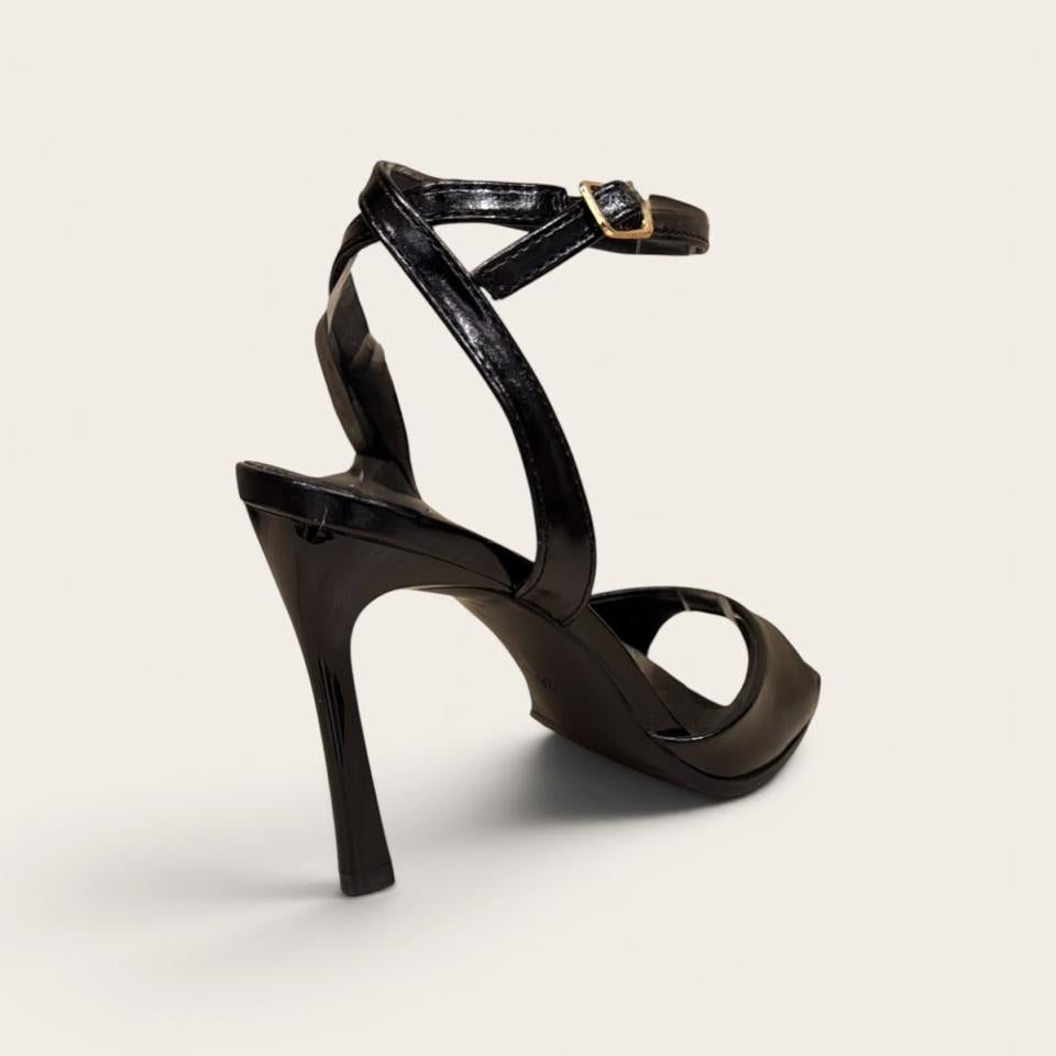 Lesley Stiletto C32
