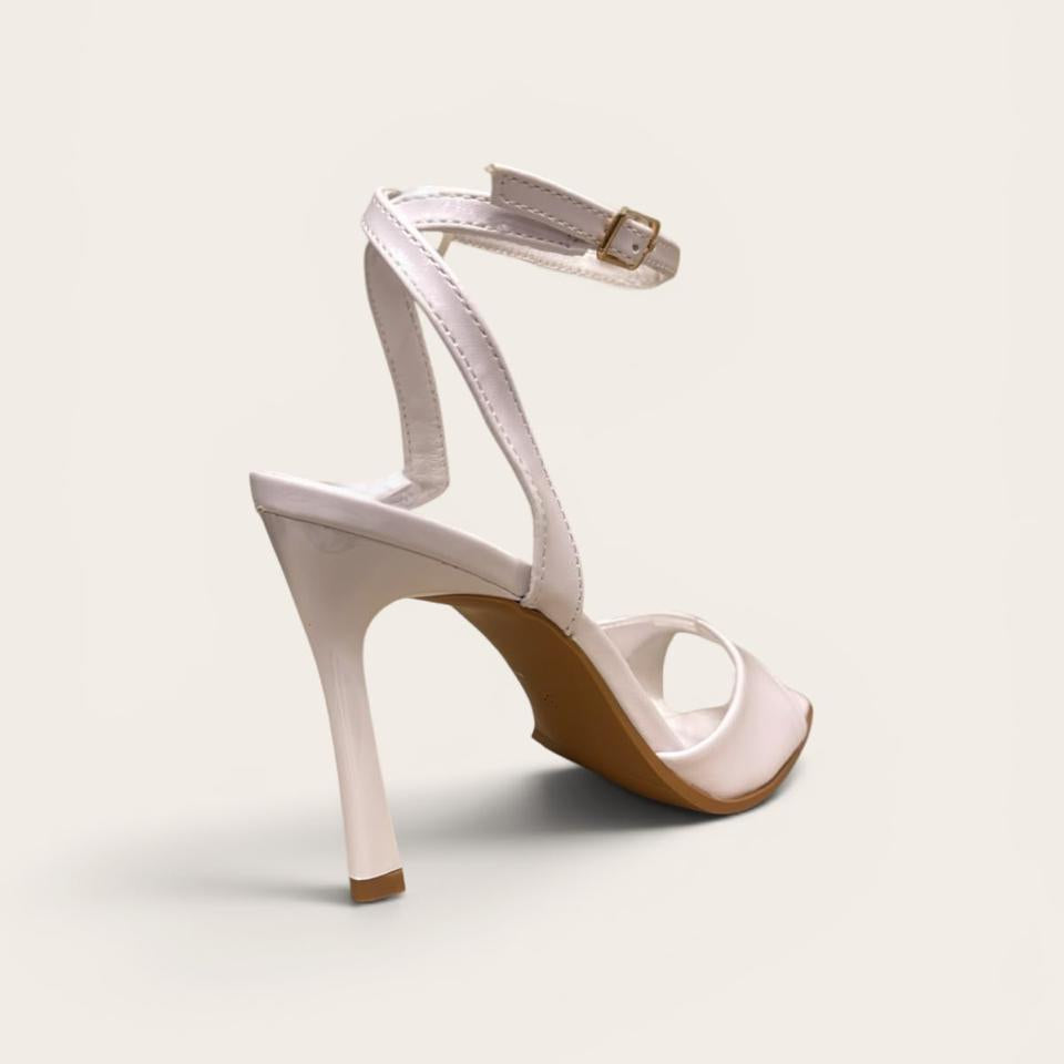 Lesley Stiletto C32
