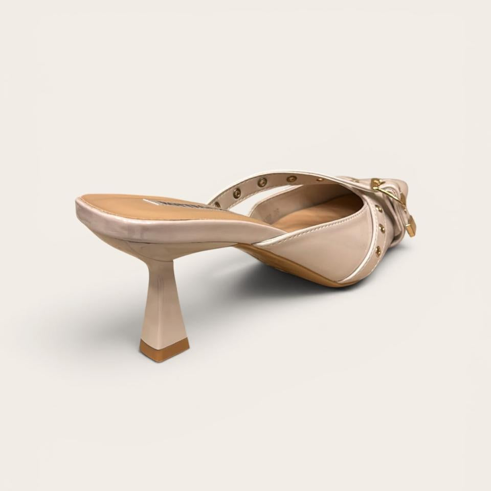Clara Mules C42