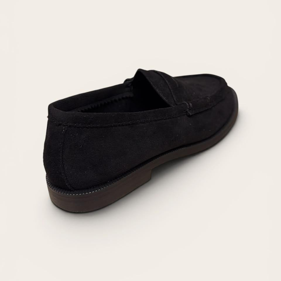 Moccasin Shoe C50
