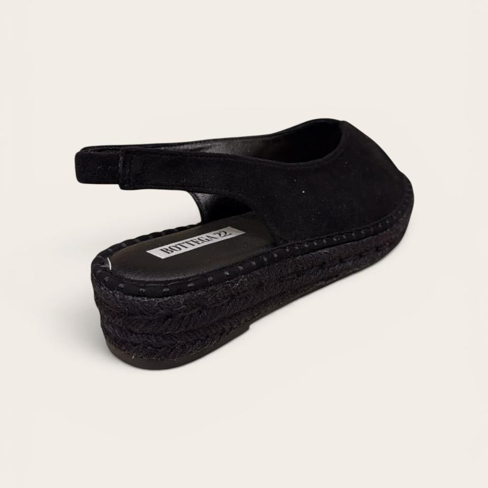 Kali Sandals C40