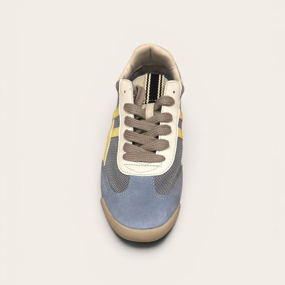 Retro Sneakers C103