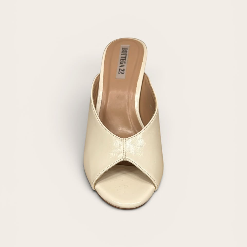 Alania Mules C17