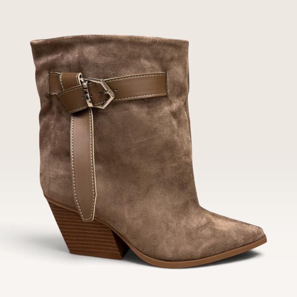 Elena Boots D110