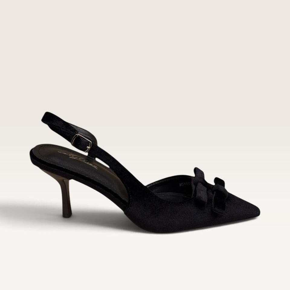 Karina Slingback D107