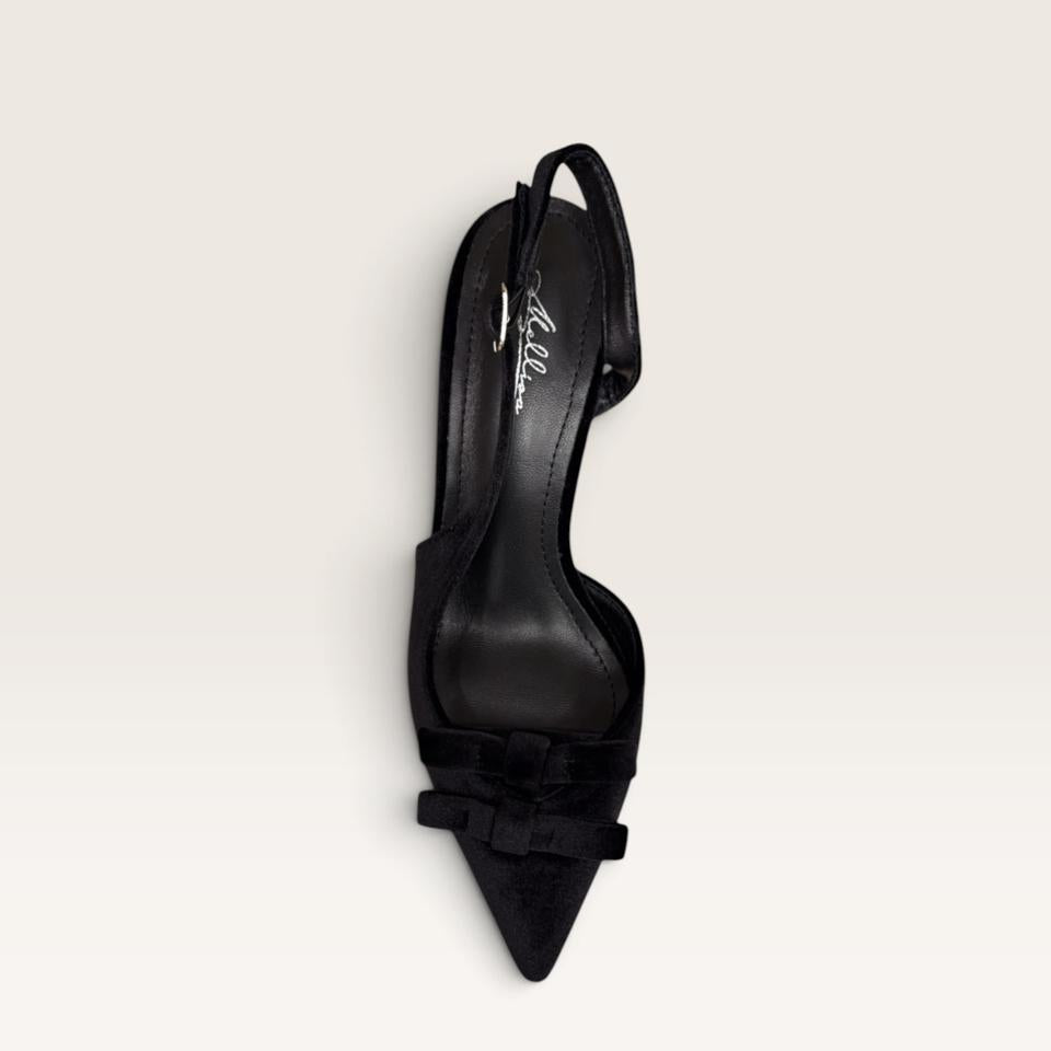 Karina Slingback D107