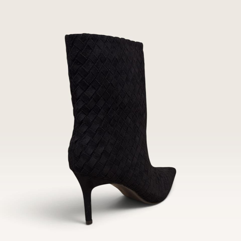 Alexa Boots D102