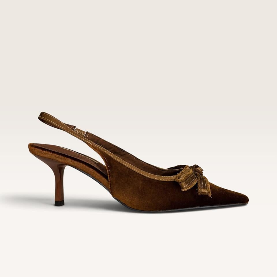 Charlotte Slingback D7
