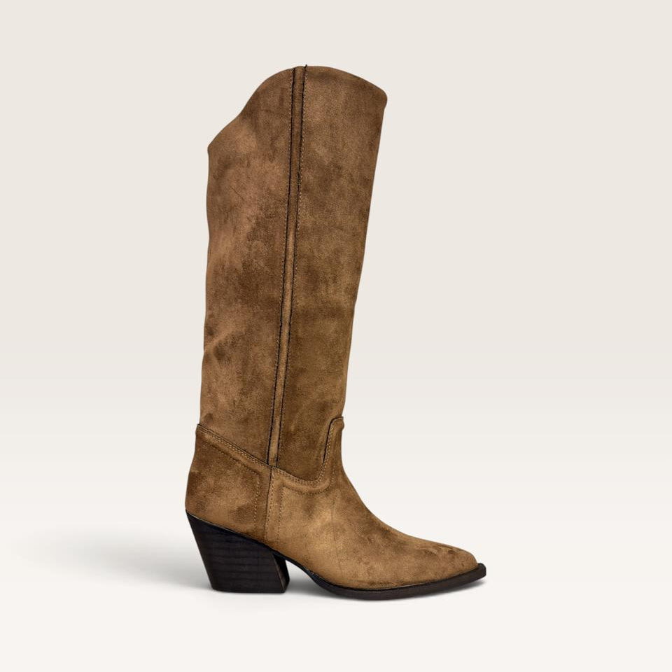 Carlotta Boots D16