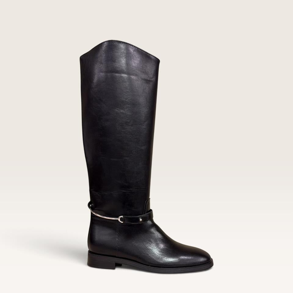 Luna Boots D18