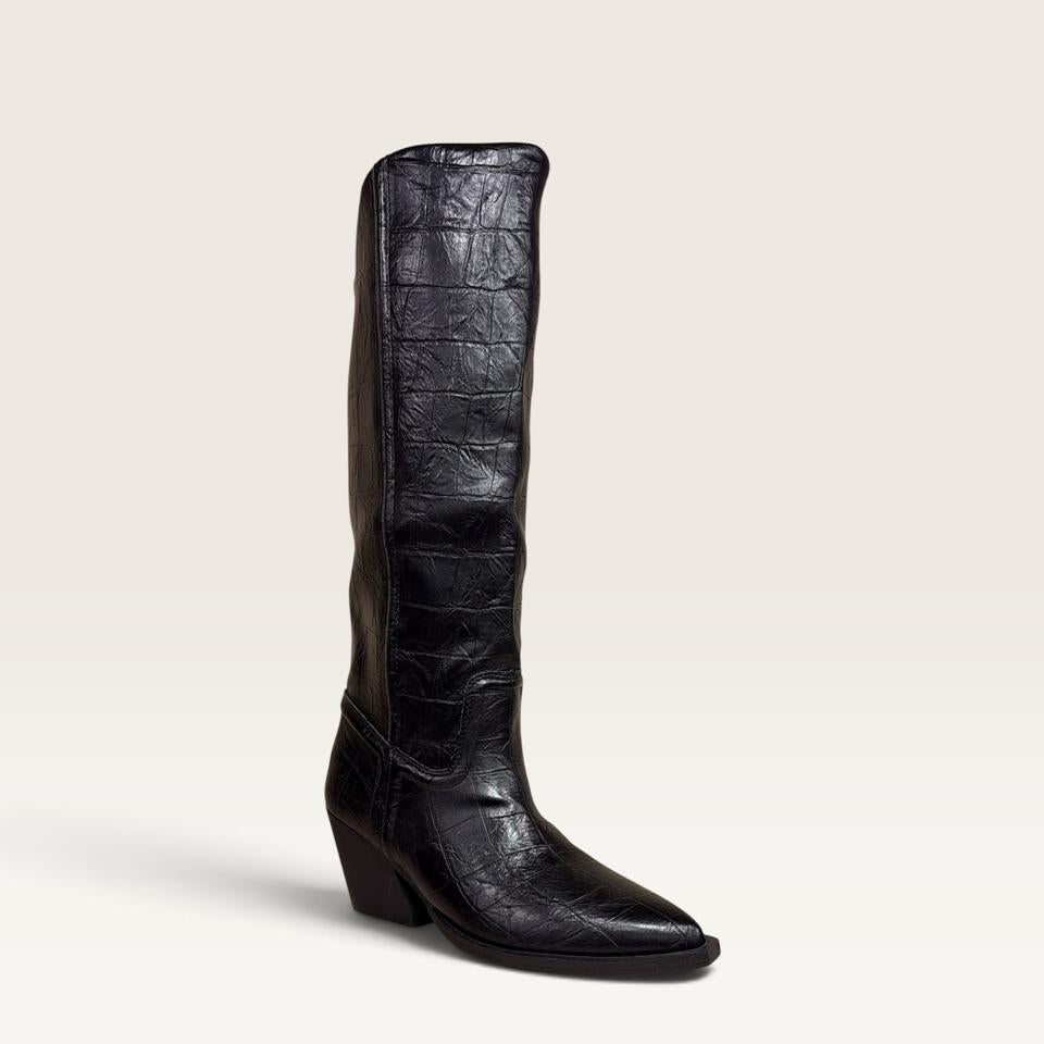 Liana Boots D15