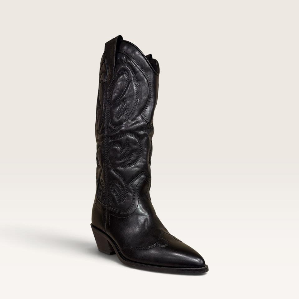 Dana Western Boots D9