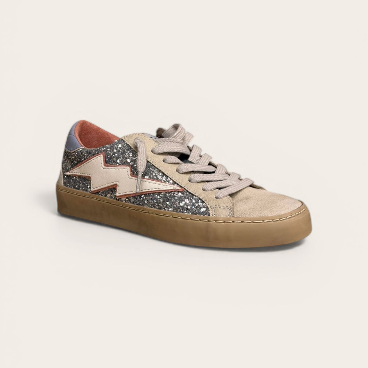 Regina Sneakers C102