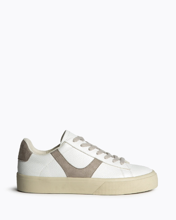 Victoria Sneakers