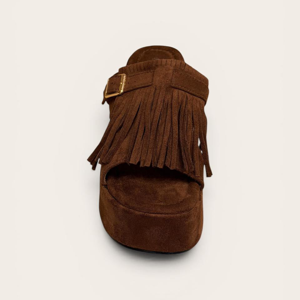 Galina Platform Slides C025